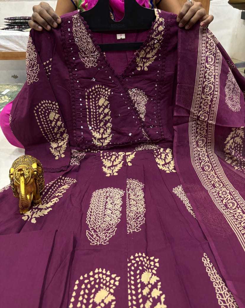 Lalitya Cotton Anarkali Kurti
