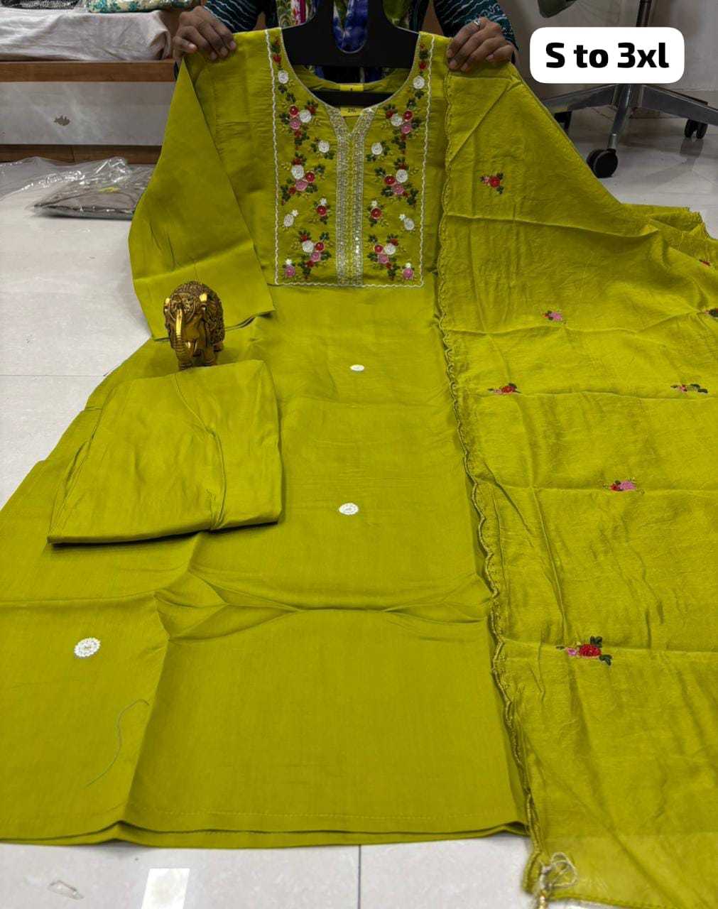 Mahvisha Muslin Party Wear Kurti