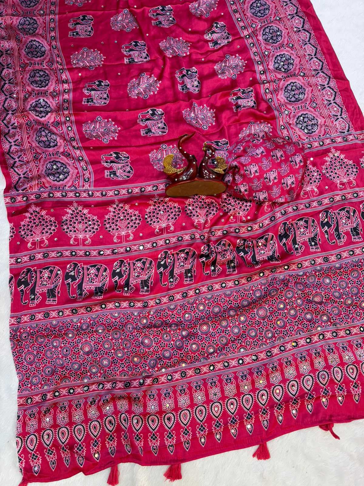 Japan Sartin Printed Saree in Hot Pink