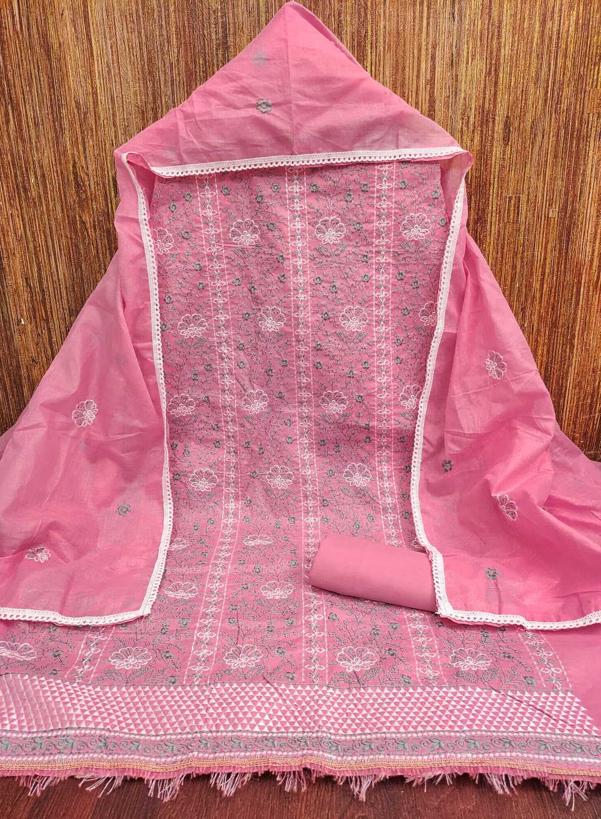 Embroidery Suit