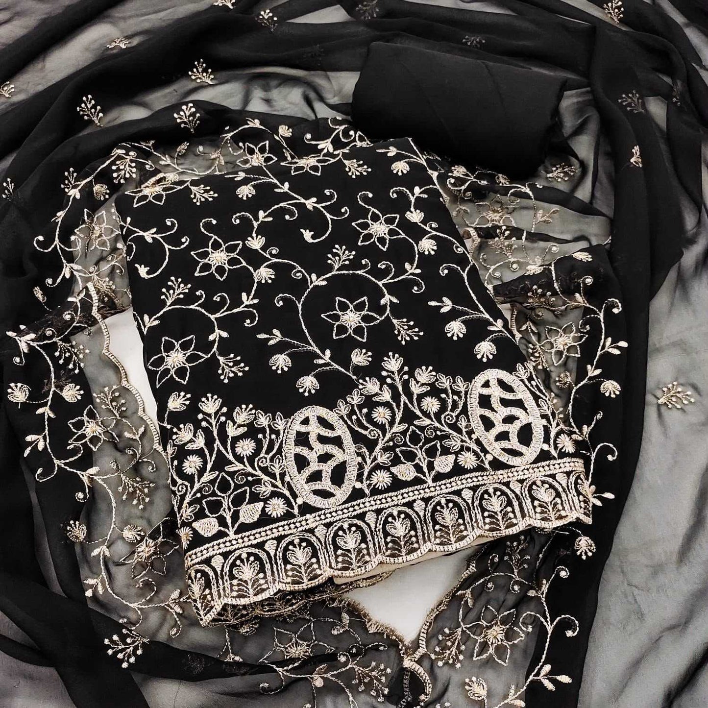 Ladies Suit