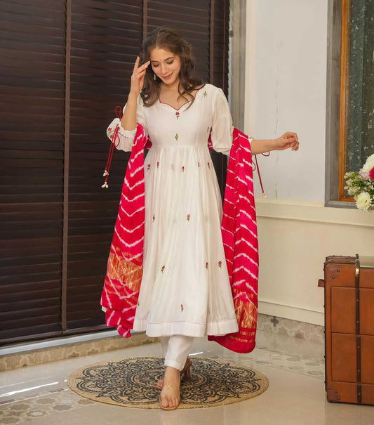 Georgette Embroidery Suit in Yellow