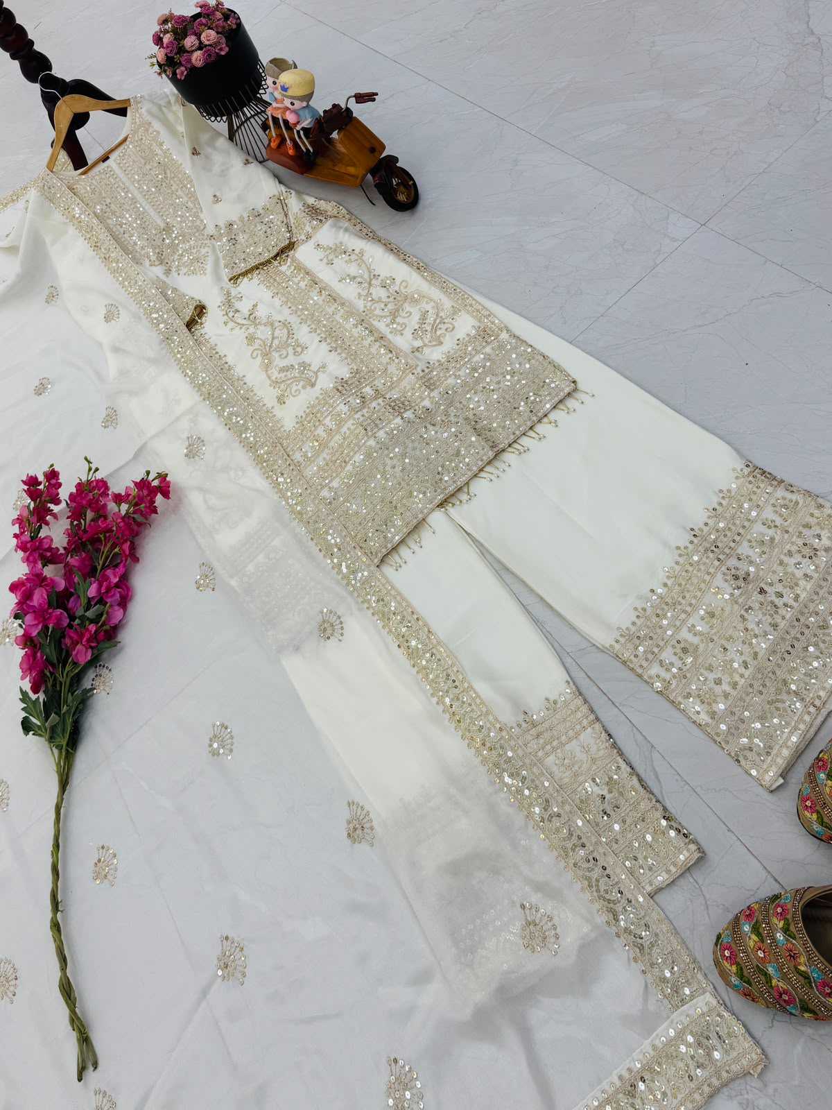 Chinon Silk Embroidery Suit