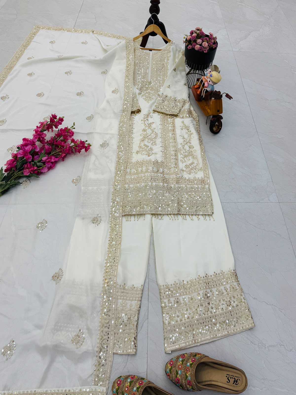 Chinon Silk Embroidery Suit