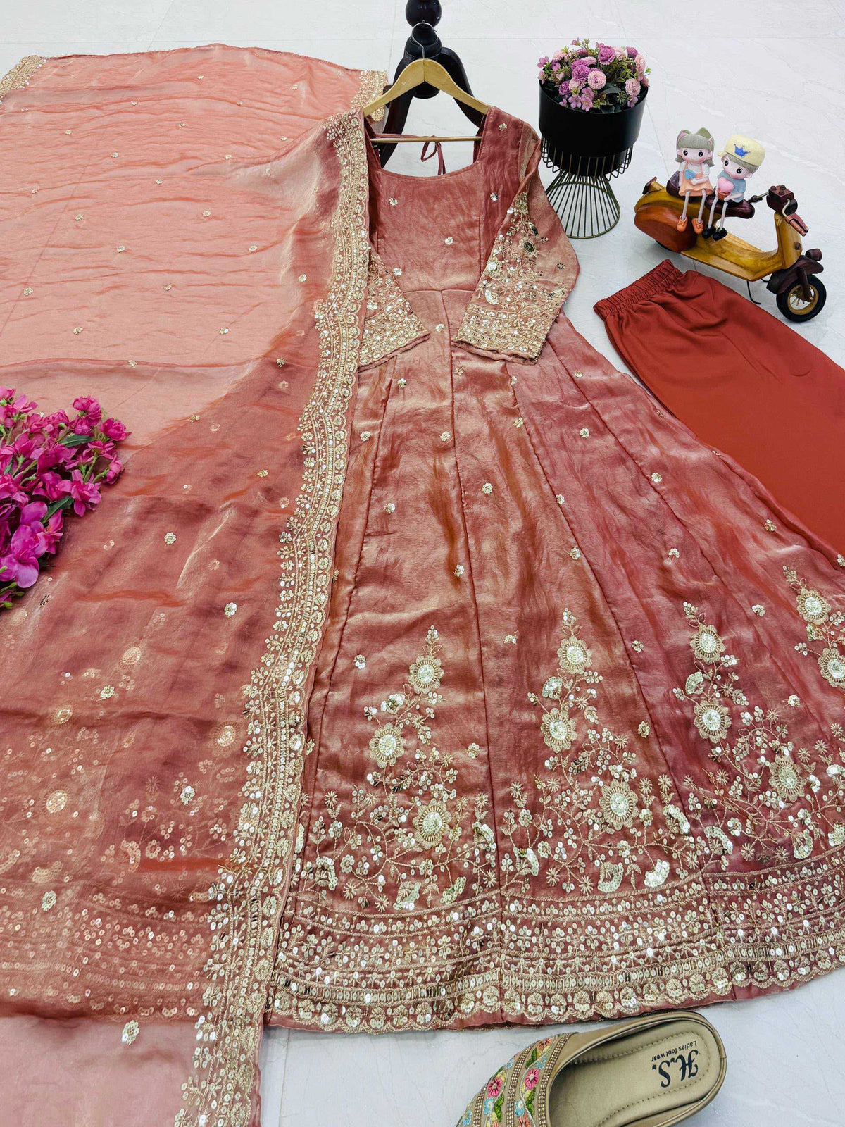 Fendy Embroidery Gown in Purple