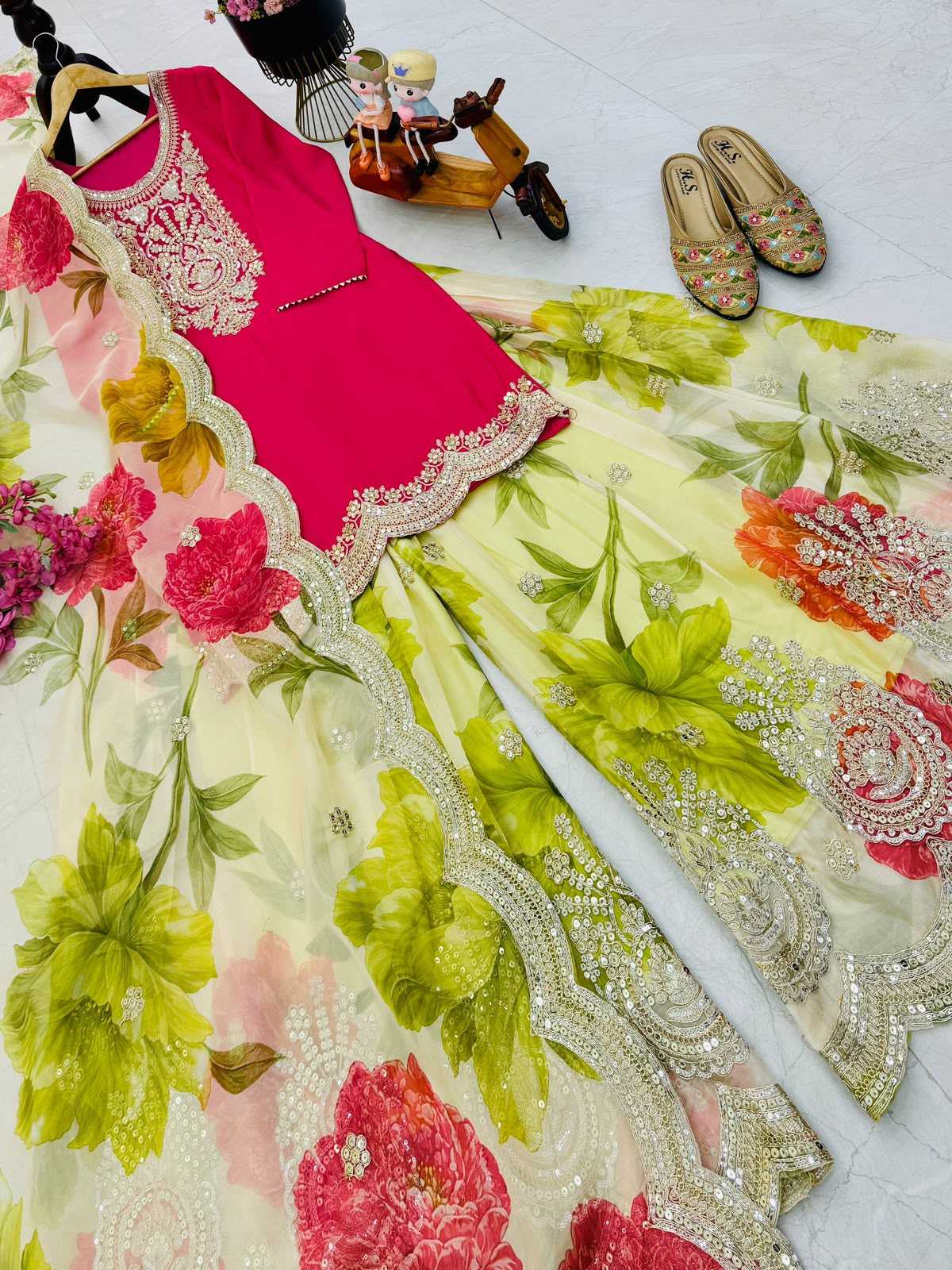 Chinon Embroidery Suit