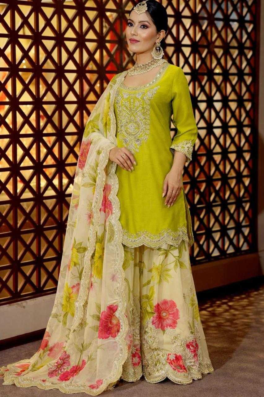 Embroidery Suit