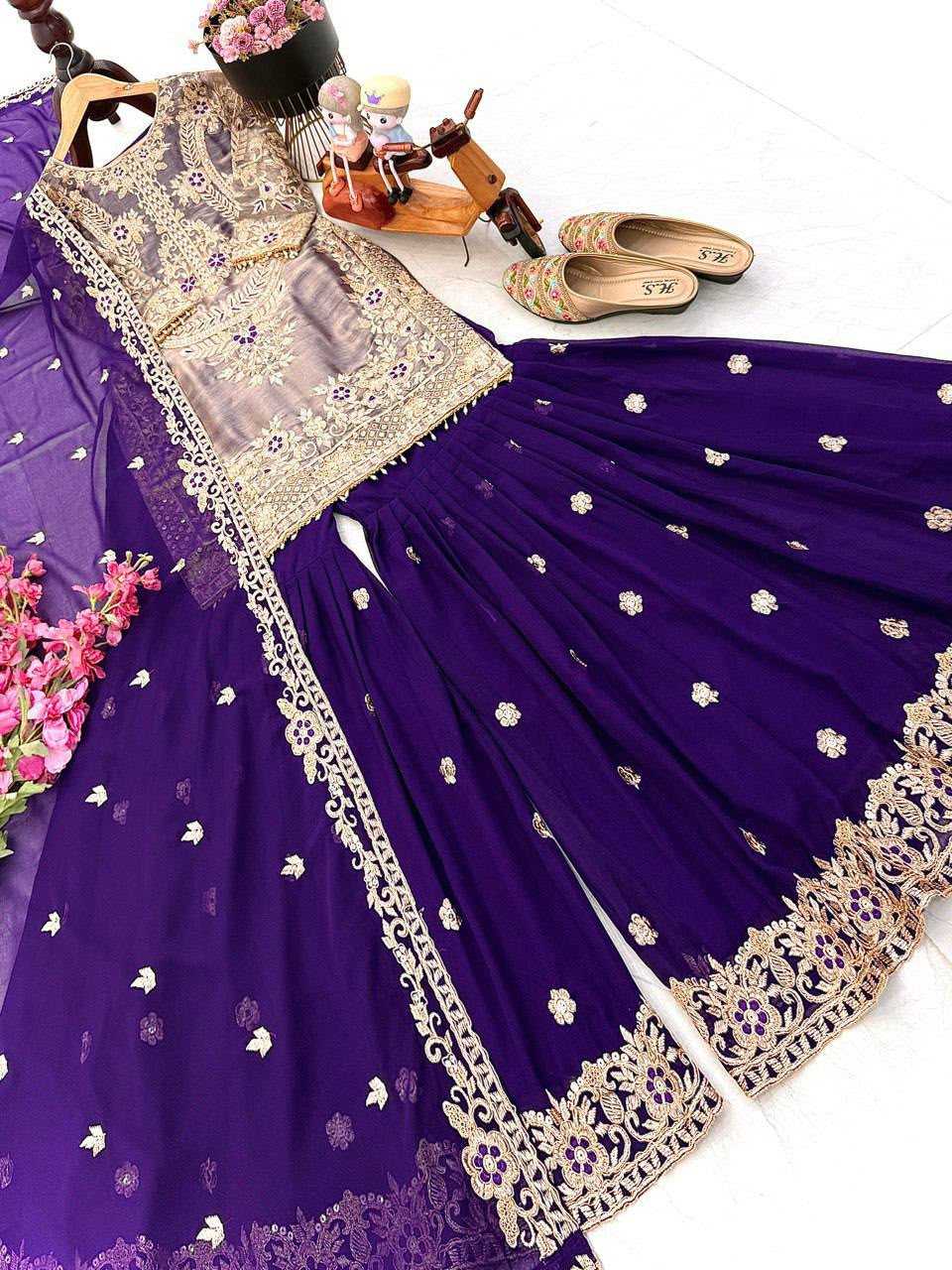 Crunchi Embroidery Suit in Purple