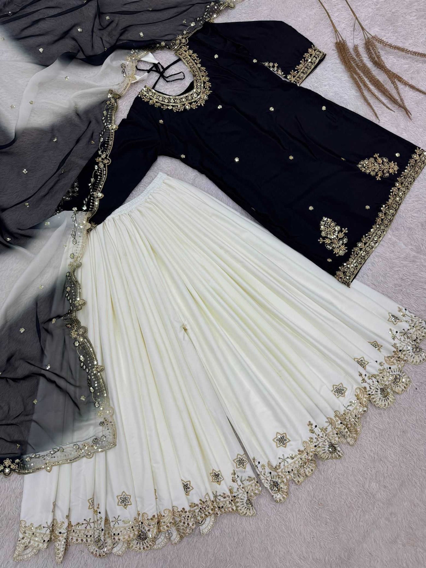 Embroidery Suit