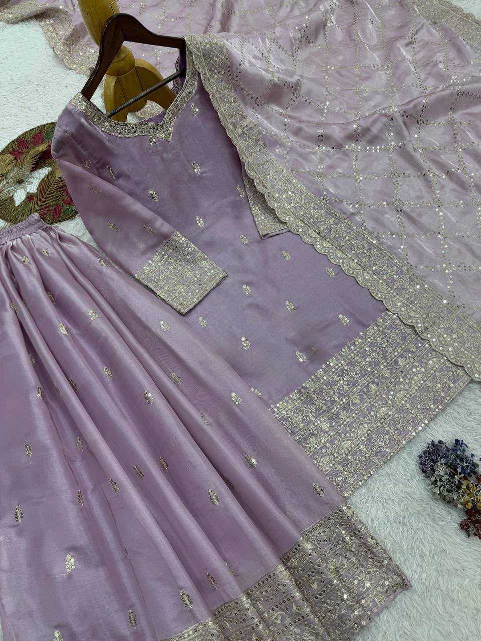 Embroidery Suit