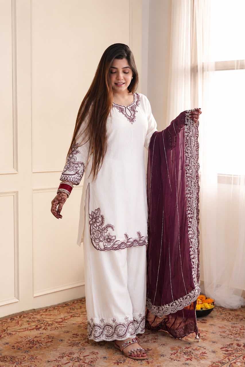 Embroidery Suit