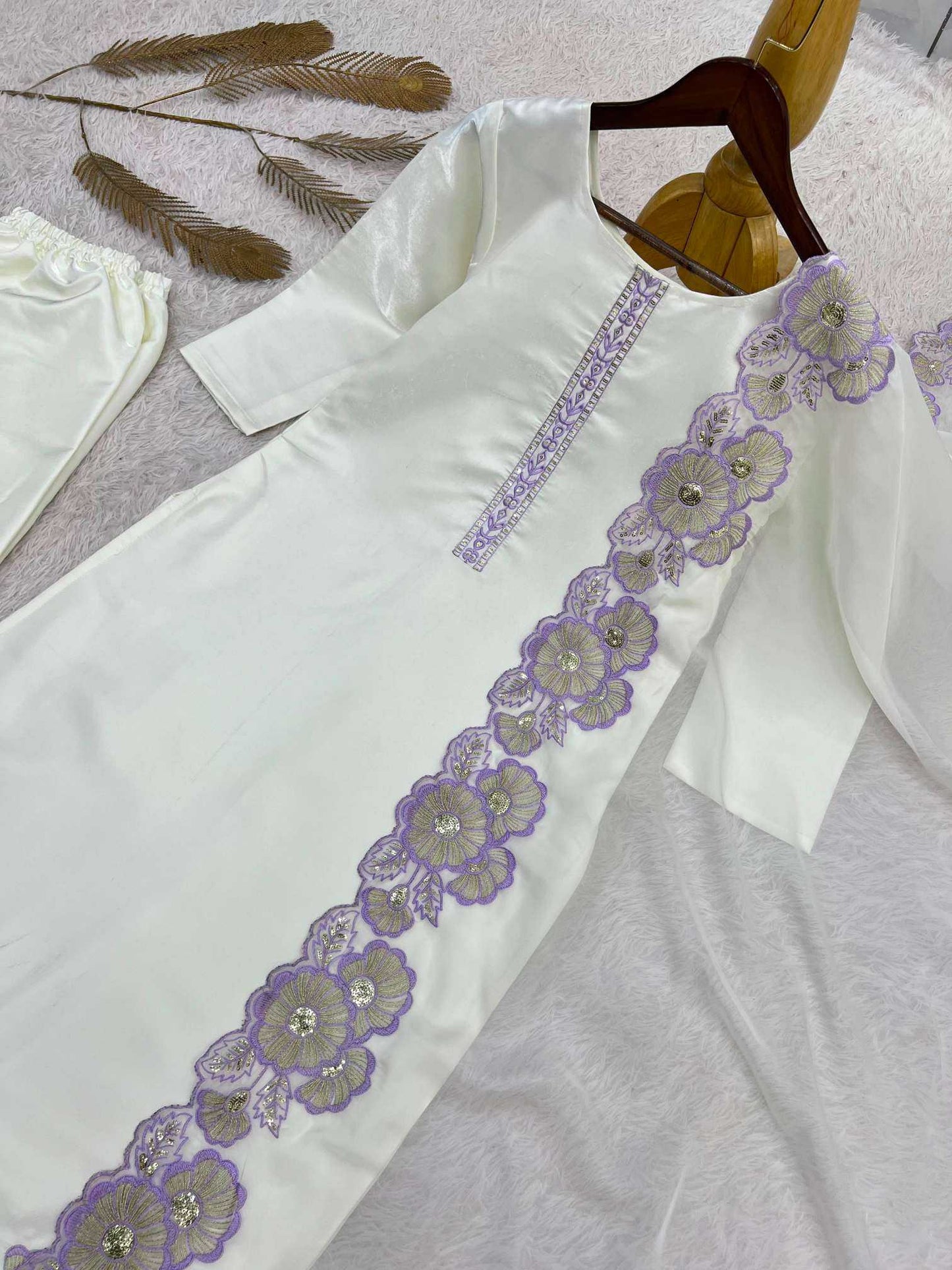 Heavy Roman Silk Embroidery Suit