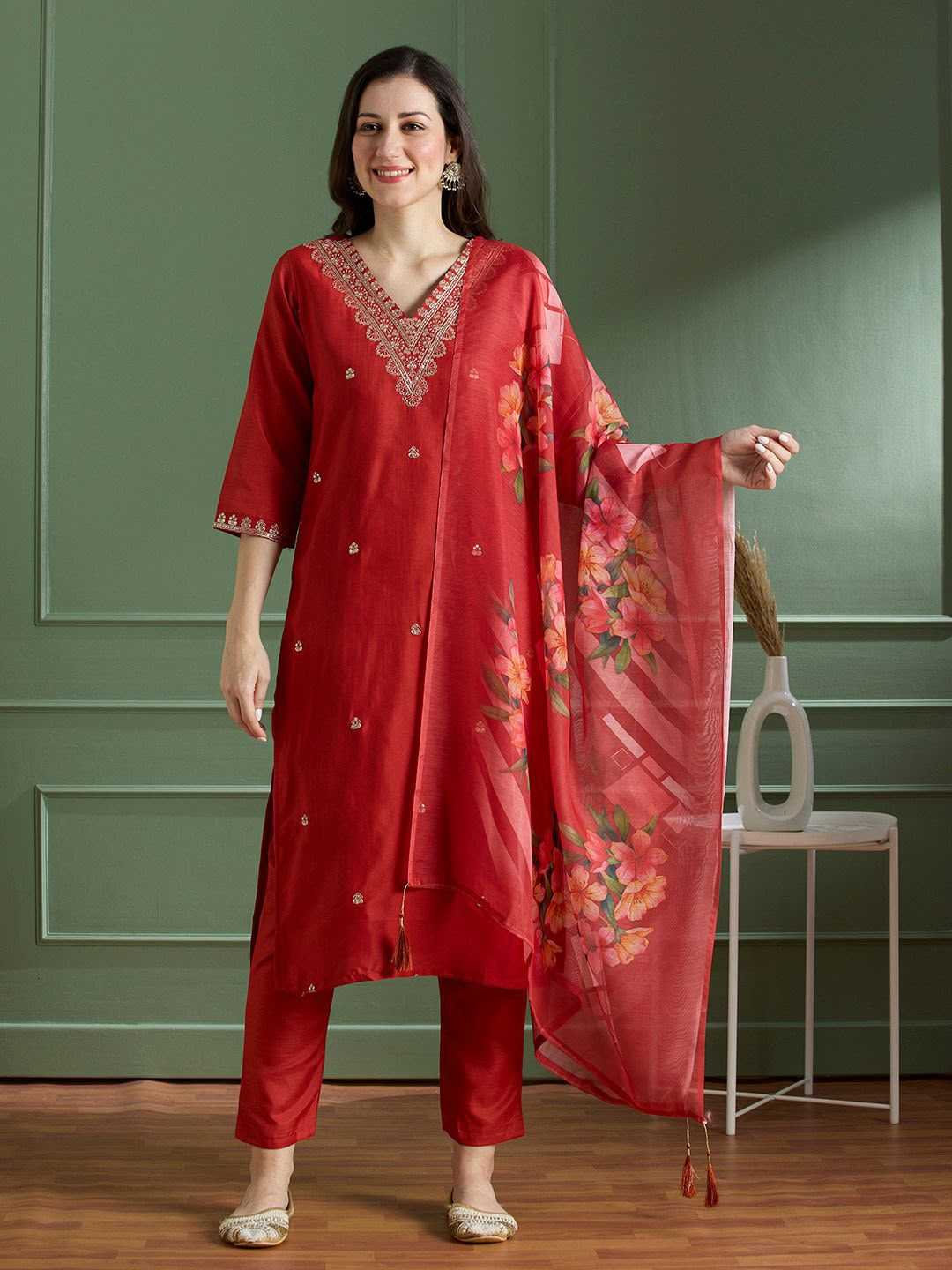 Rayon Kurti