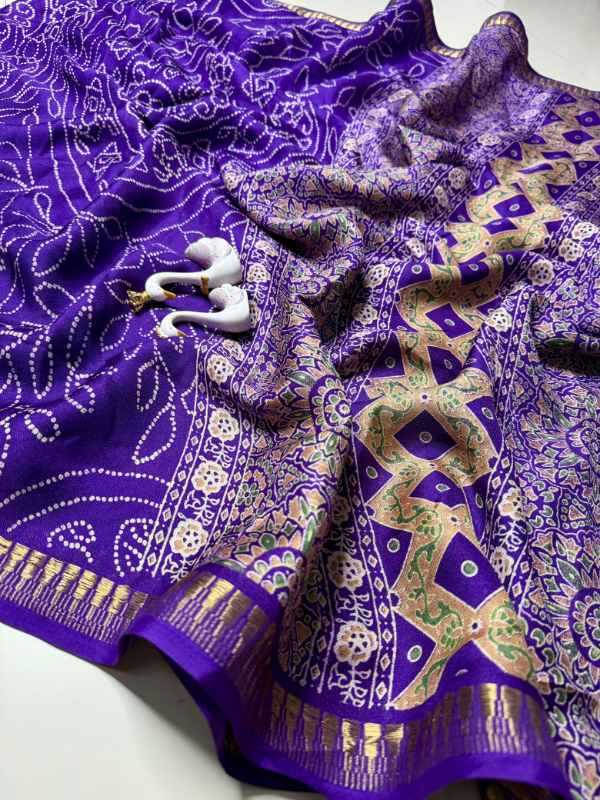 Item Jacquard Printed Saree