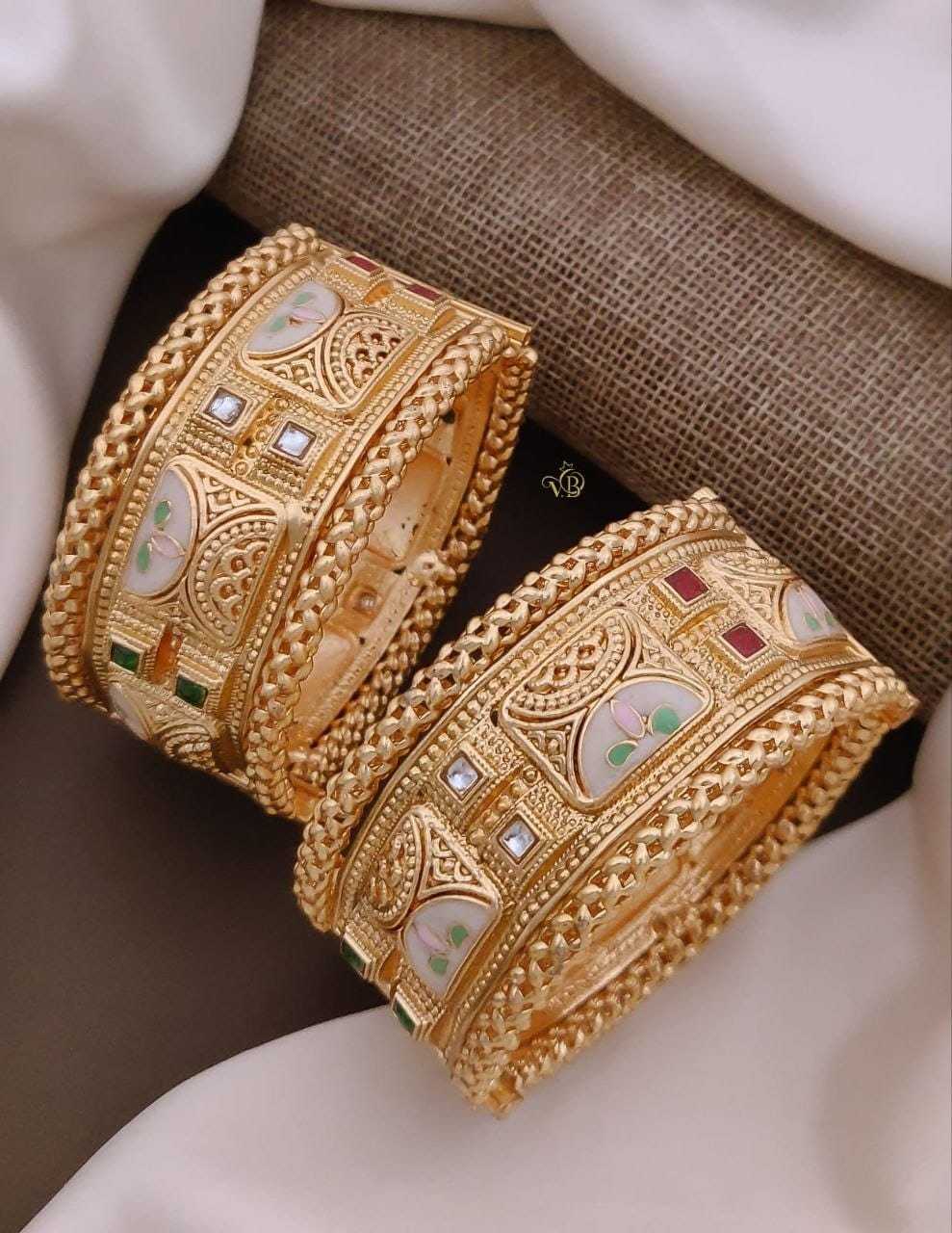 Kundan Bangles