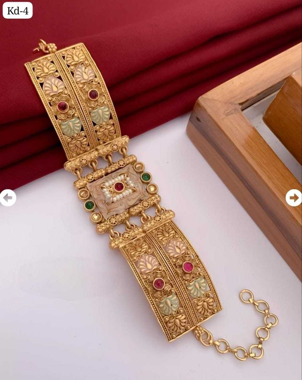 Kundan Bangles