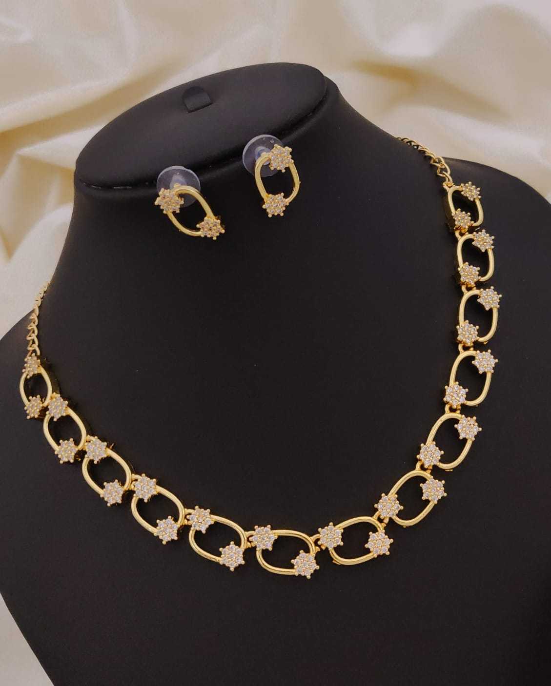 Necklaces Set