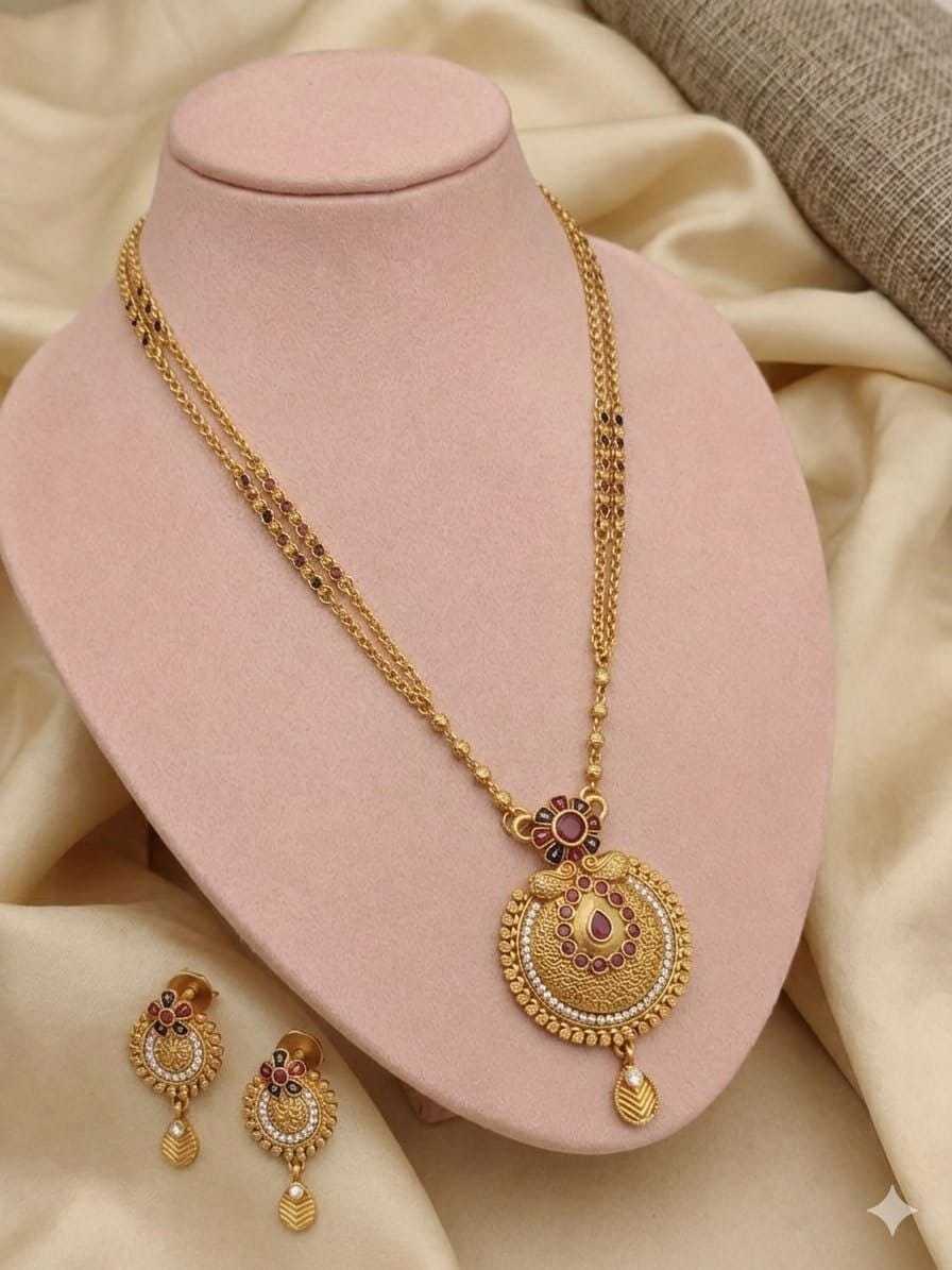 Necklaces Set