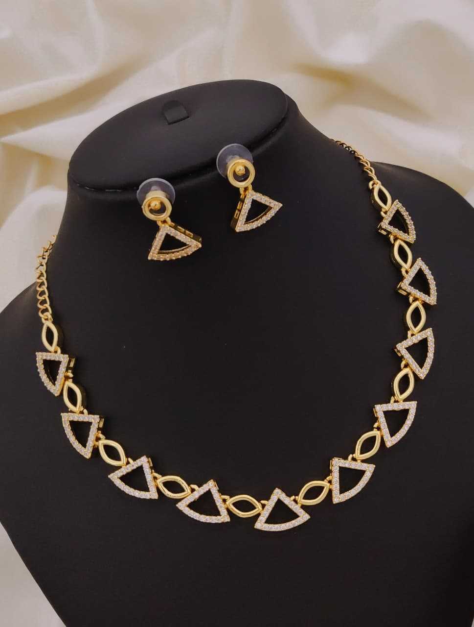 Necklaces Set