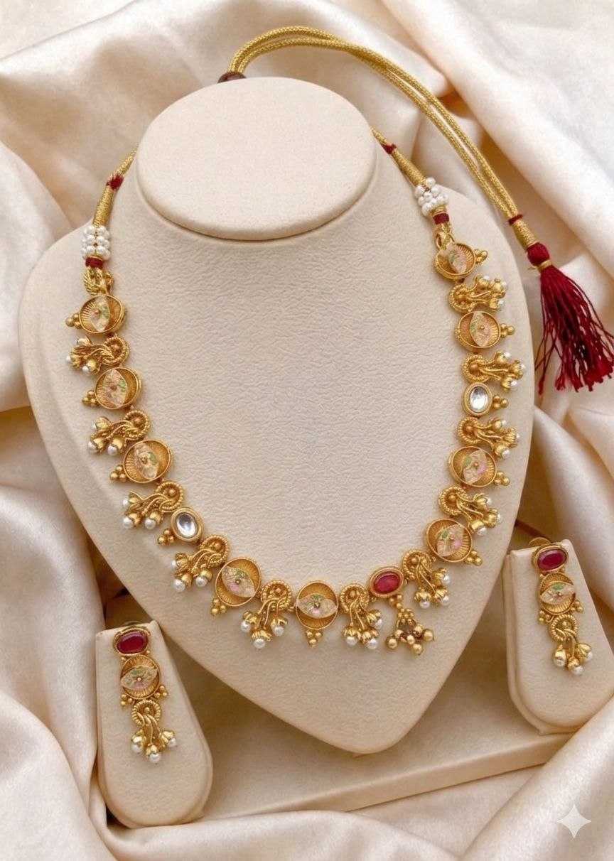 Necklaces Set