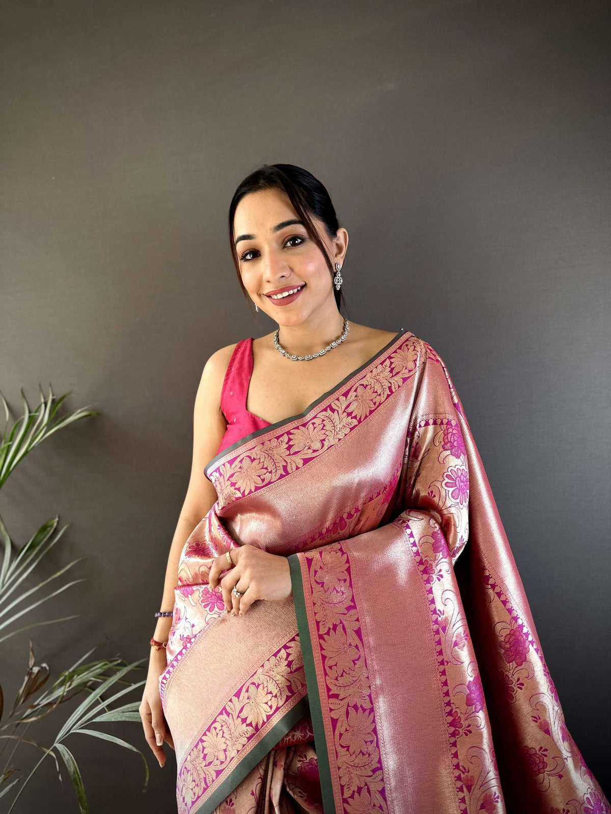 Griva Banarasi Soft Silk Saree