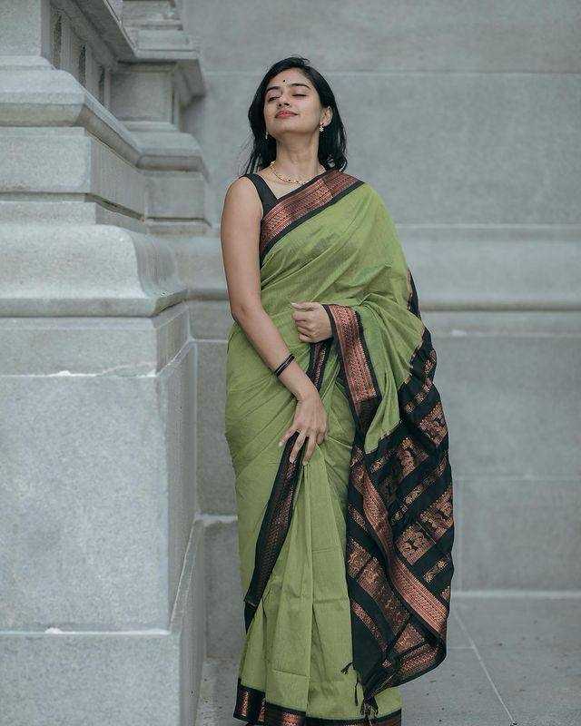 Lichi Silk Banarasi Saree