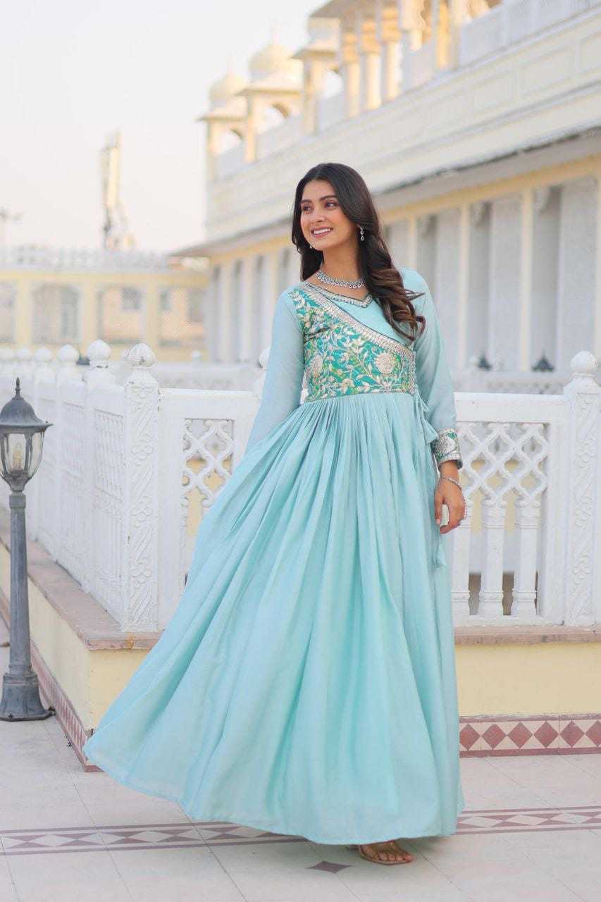 Chinon Printed Gown