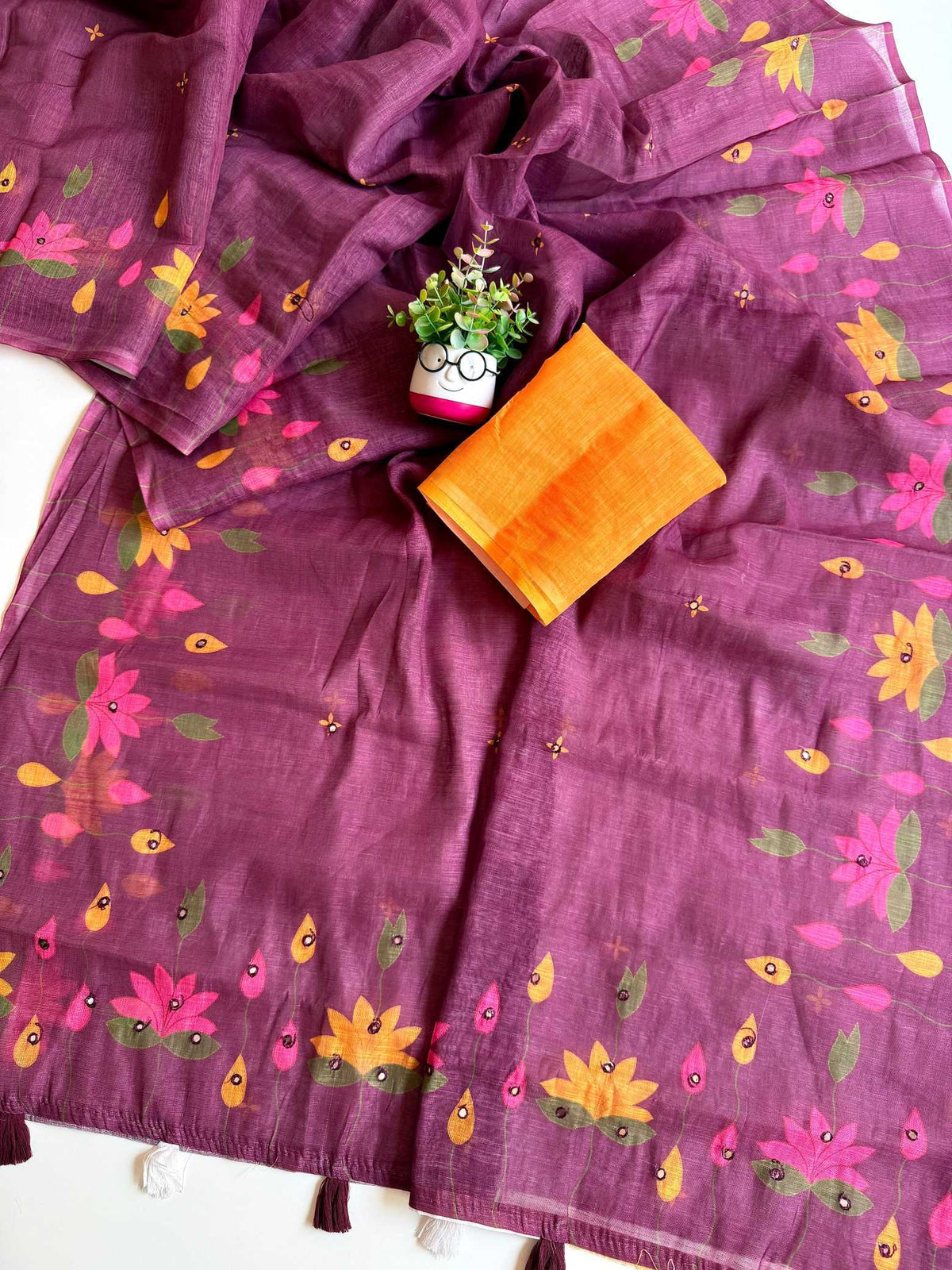 Avani Linen Designer Saree