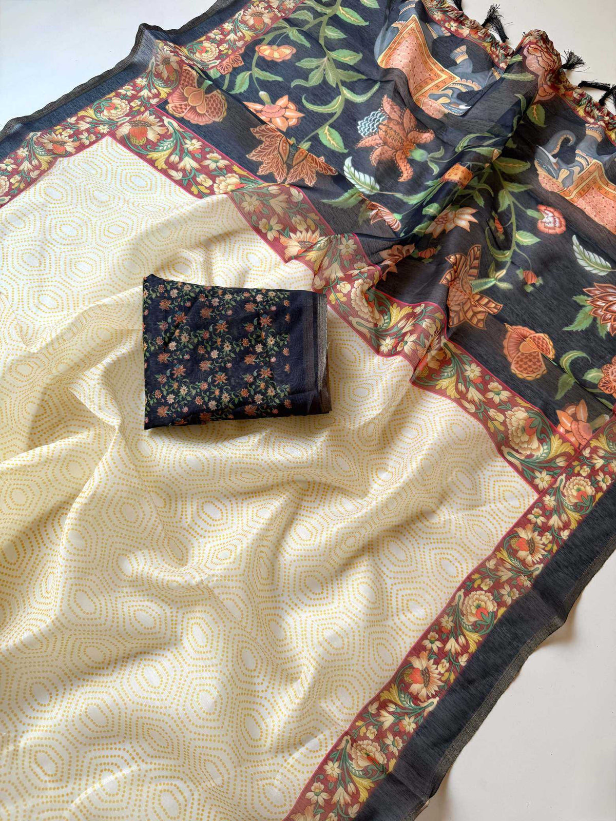 Avni Soft Cotton Silk Saree