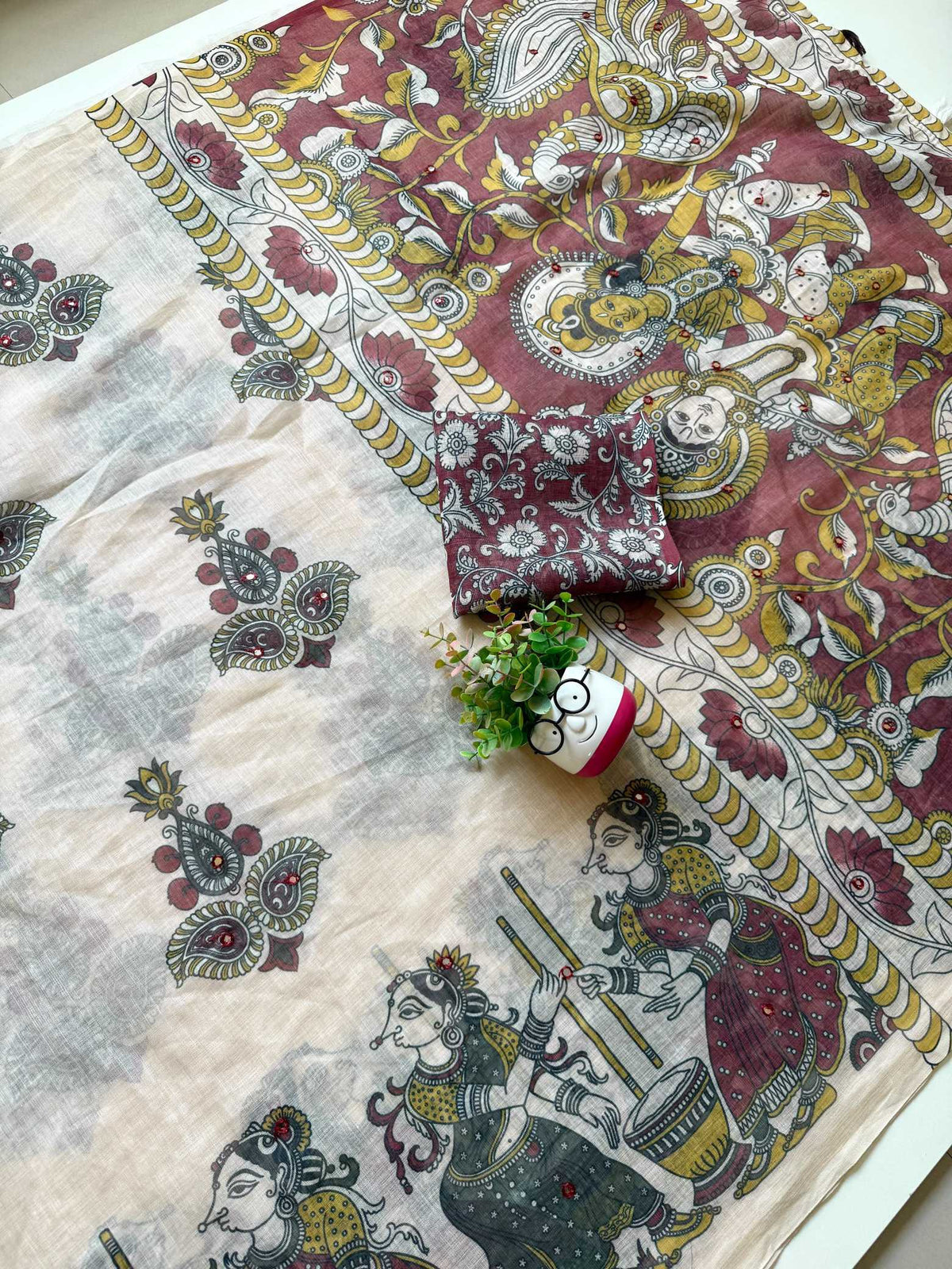 Linen Floral Saree