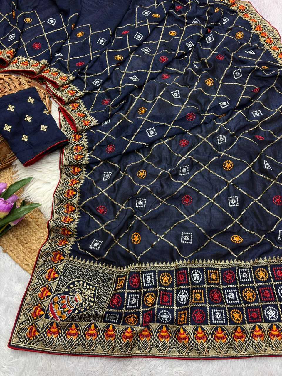 Soft Vichitra Party Wear Saree