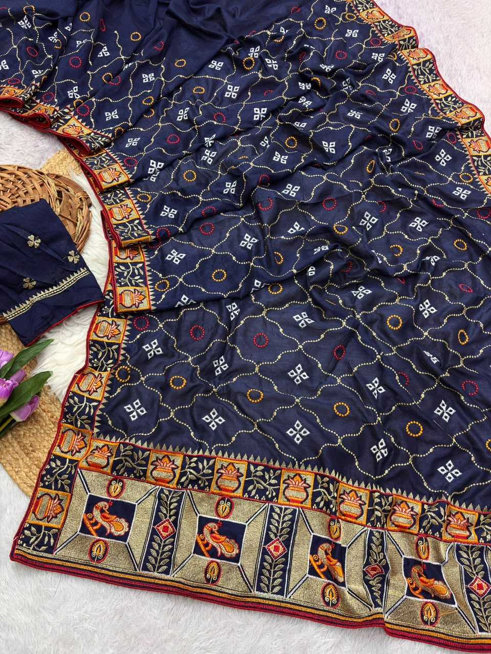 Soft Vichitra Party Wear Saree