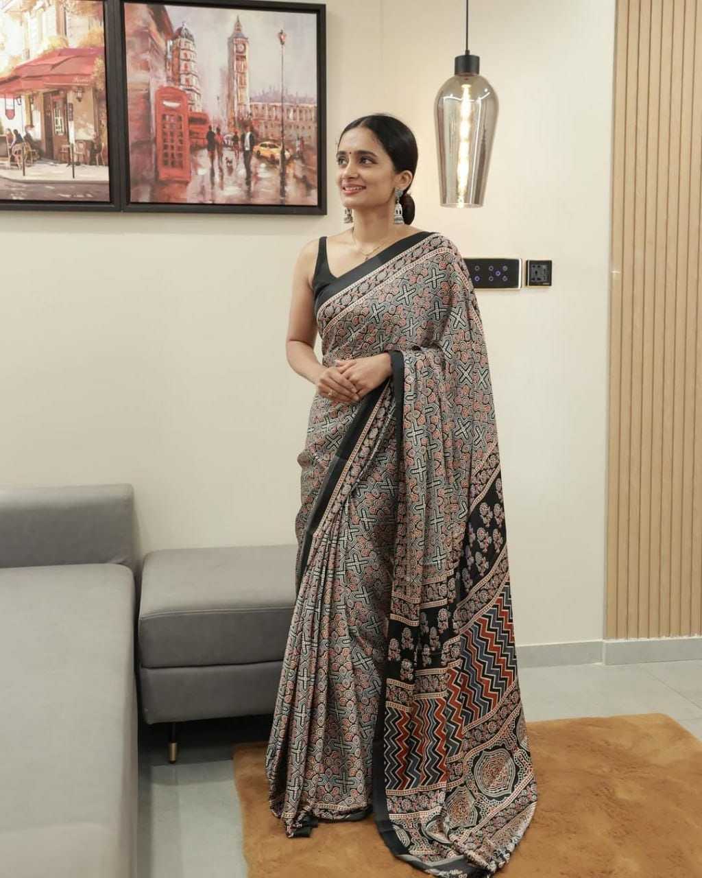 Japan Sartin Party Wear Silk Saree