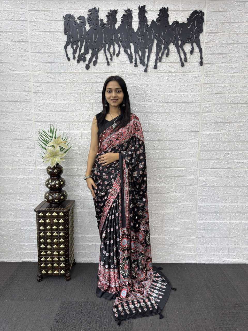 Japan Sartin Party Wear Silk Saree