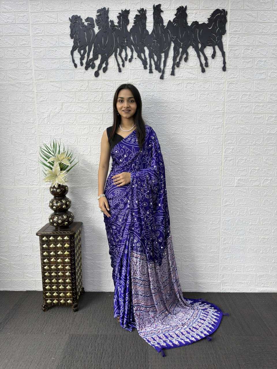 Japan Sartin Party Wear Silk Saree
