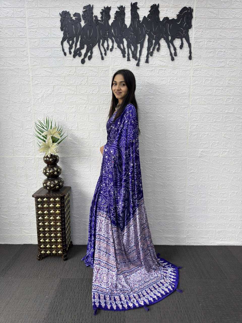 Japan Sartin Party Wear Silk Saree