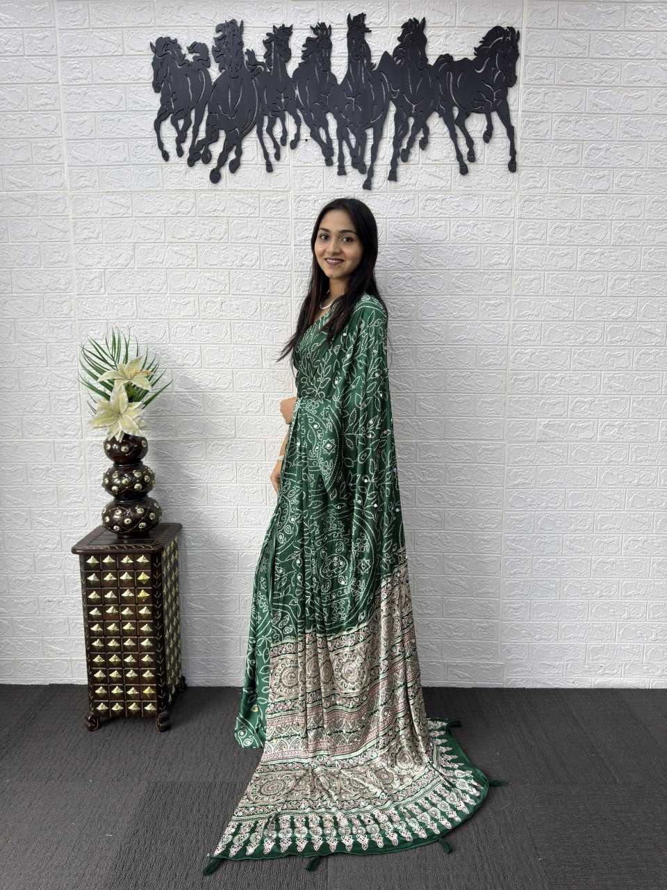 Japan Sartin Party Wear Silk Saree