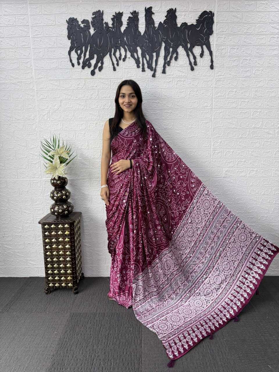 Japan Sartin Party Wear Silk Saree