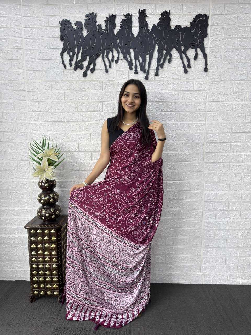 Japan Sartin Party Wear Silk Saree