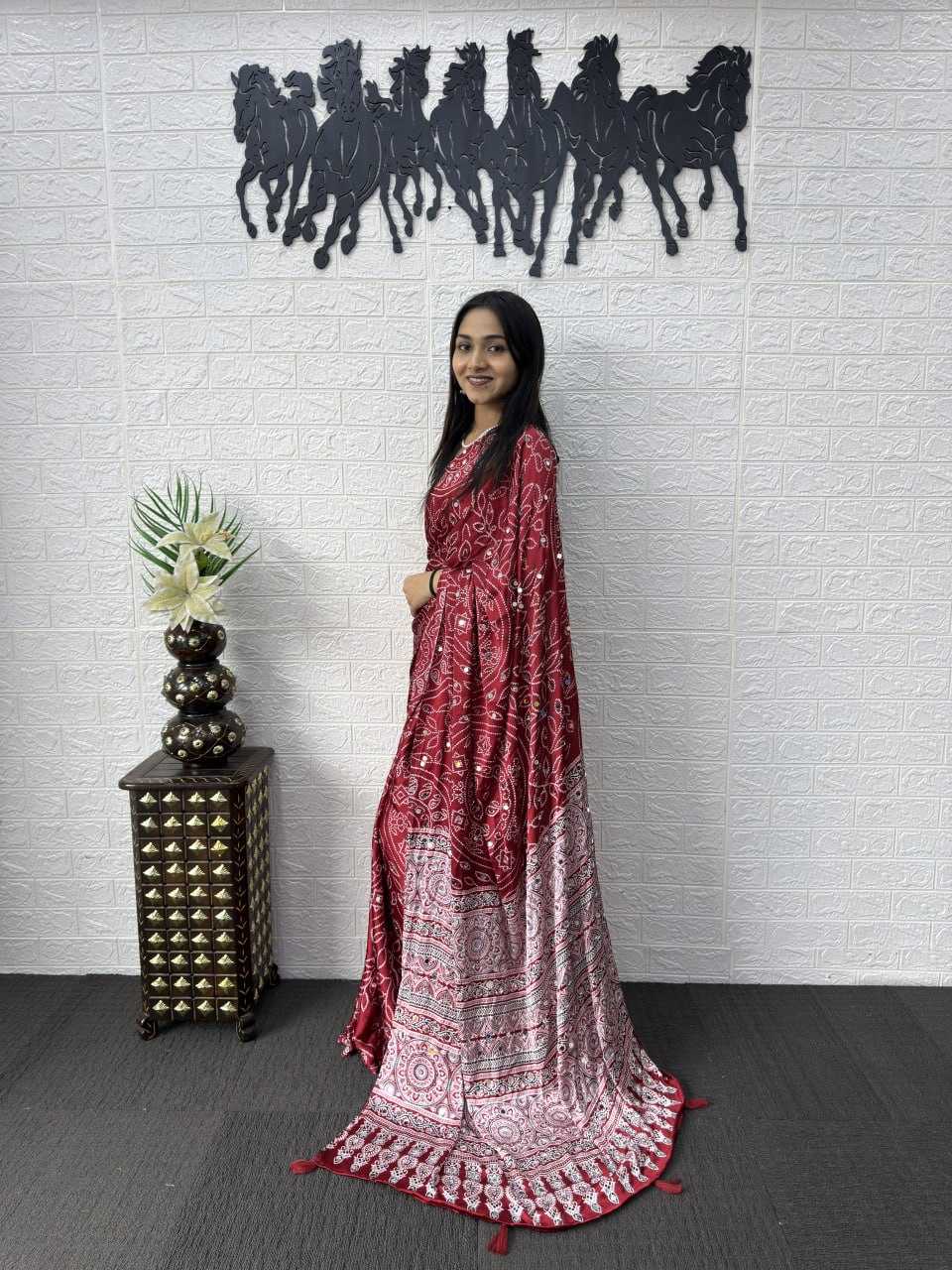 Japan Sartin Party Wear Silk Saree