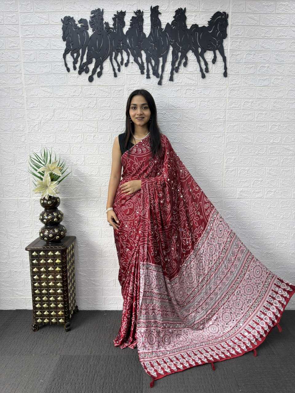 Japan Sartin Party Wear Silk Saree