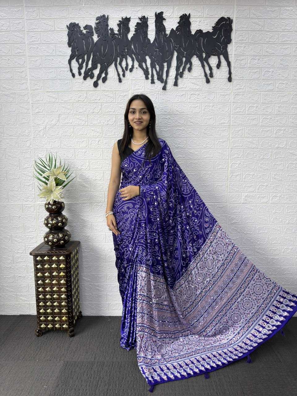 Japan Sartin Party Wear Silk Saree