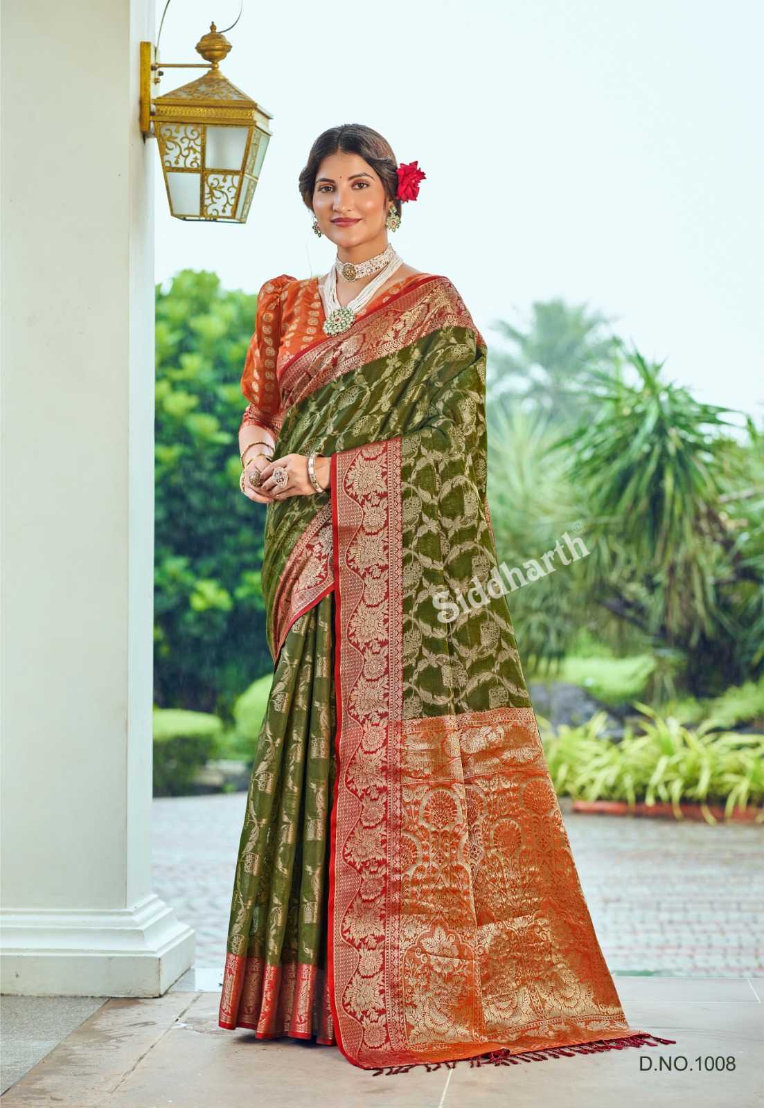 Banarasi Soft Silk Saree in Jungle Green