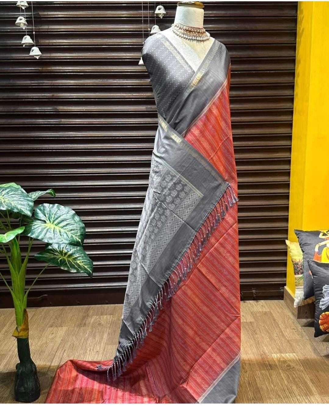 Parul Soft Cotton Silk Tussar Saree