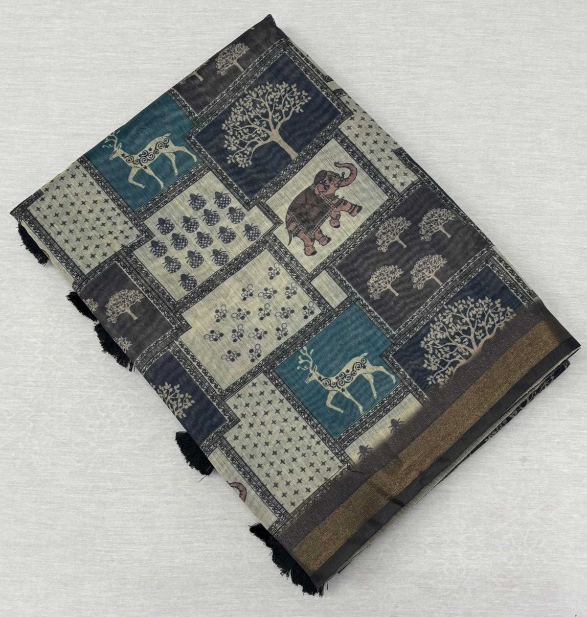 Poorvi Cotton Printed Saree