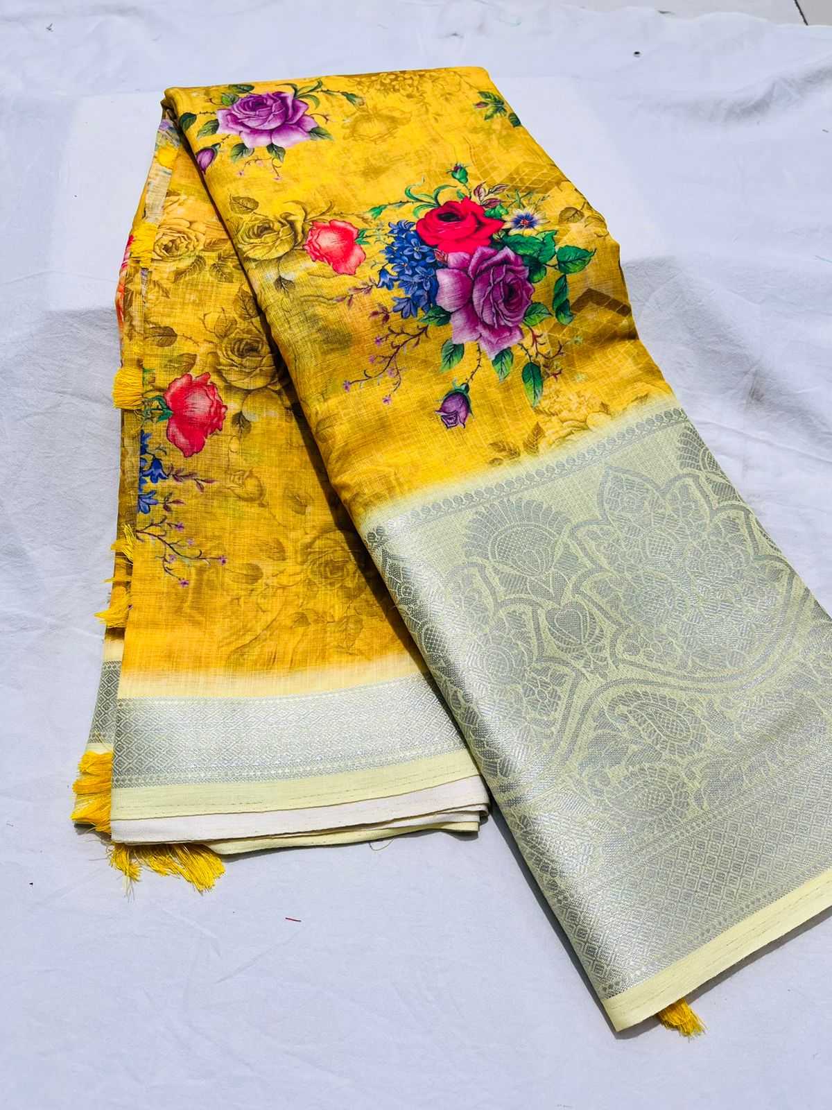 Ronika Cotton Printed Saree