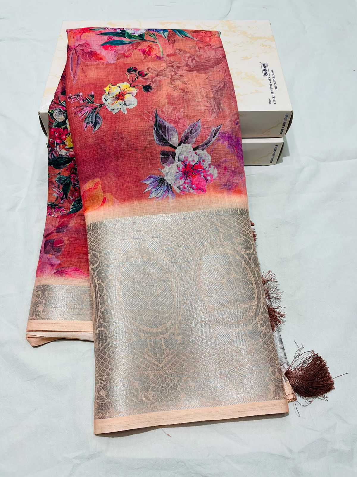 Ronika Cotton Printed Saree