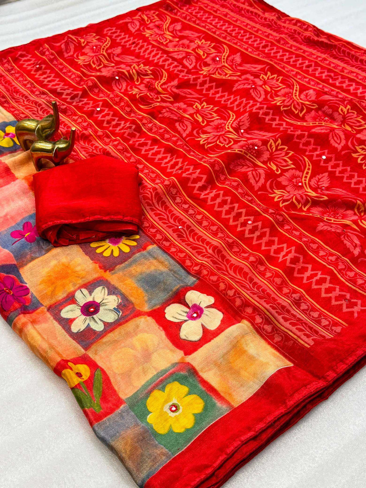 Abhitha Chiffon Saree
