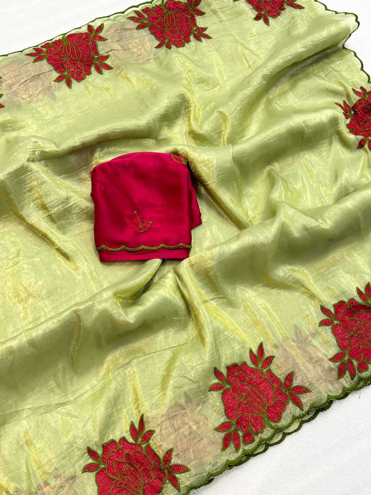 Bindiya Crush Silk Soft Saree