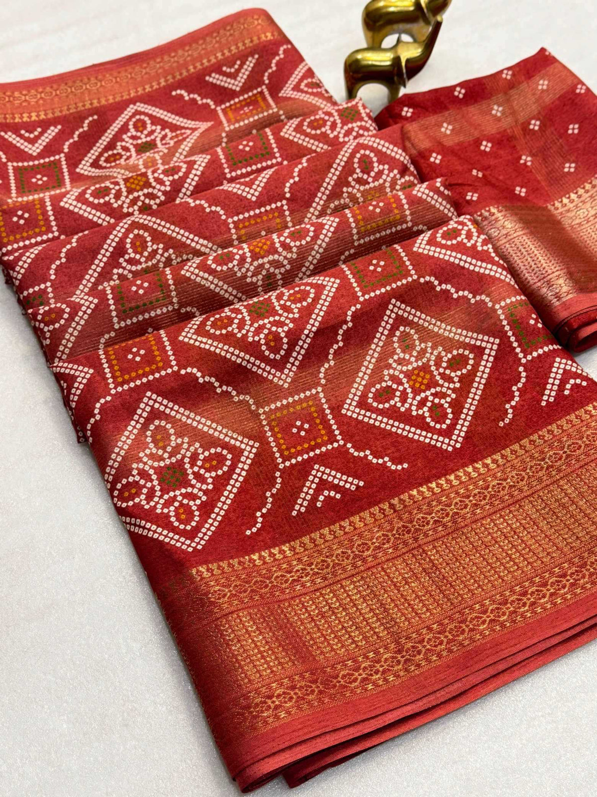 Cotton Printed Saree in Dark Wine